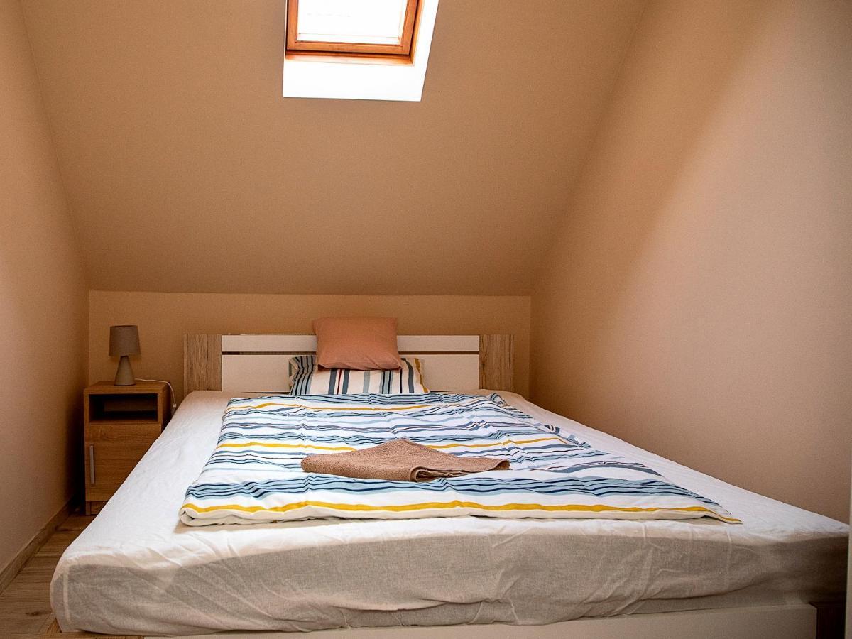 Lux Apartman Buek Extérieur photo