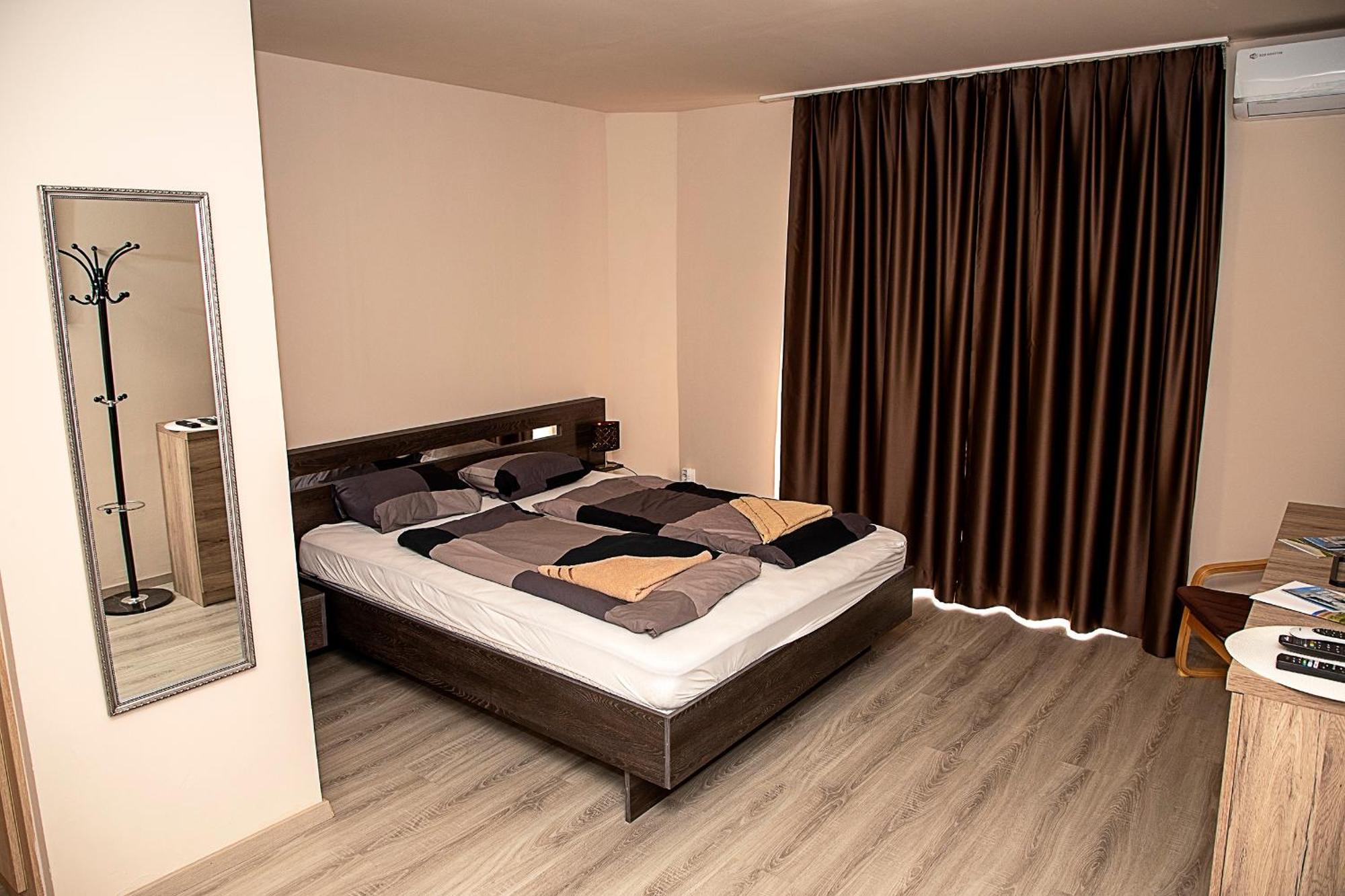 Lux Apartman Buek Extérieur photo