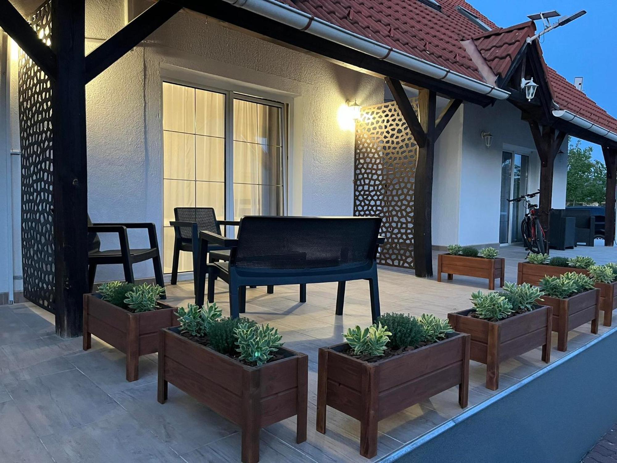Lux Apartman Buek Extérieur photo
